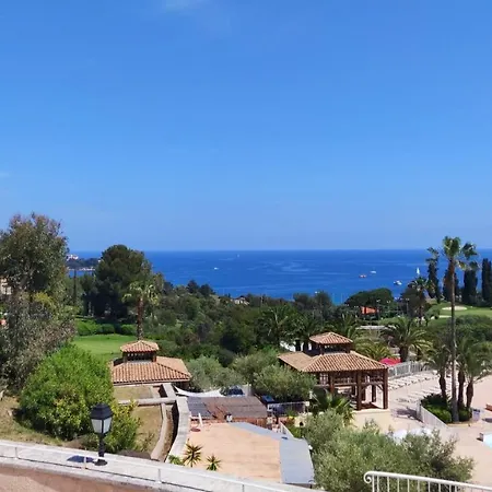 Appartement Grand Studiot2 A Pierre Et Vacances Cap Esterel