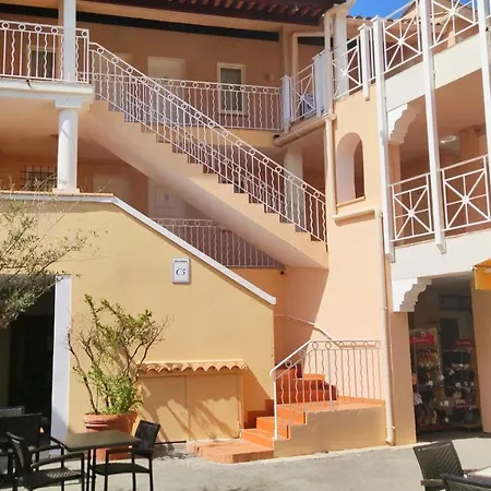 Grand Studiot2 A Pierre Et Vacances Cap Esterel Apartment *